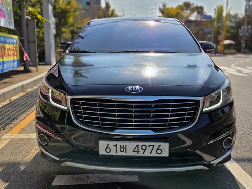 Kia Carnival 9-seater Prestige — пробег 174 000 км — фото 1 из 5