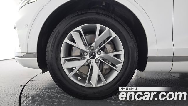 Genesis GV70 2.5T Gasoline AWD — пробег 27 207 км — фото 5 из 5