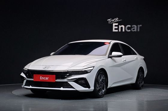 Hyundai AVANTE 1.6 Modern — пробег 11 755 км — фото 1 из 5