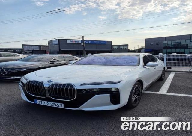 BMW 7-Series 740i xDrive M Sport Limited — пробег 13 208 км — фото 2 из 5