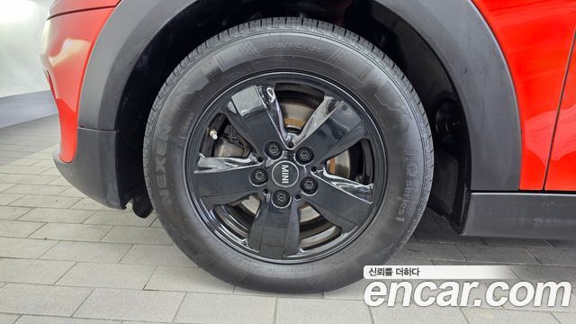 Mini Cooper 5Door Standard 3rd — пробег 82 295 км — фото 5 из 5