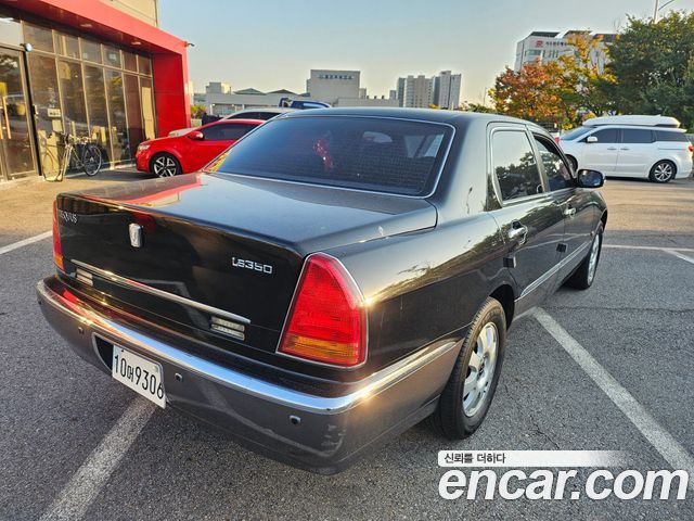 Hyundai Equus из Кореи Encar