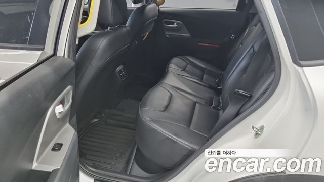 Kia Niro Light (Taxi Trim) — пробег 155 793 км — фото 5 из 5