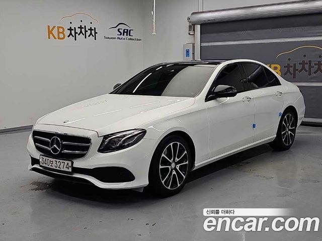 Mercedes-Benz E-Class E300 Avantgarde — пробег 141 201 км — фото 1 из 5