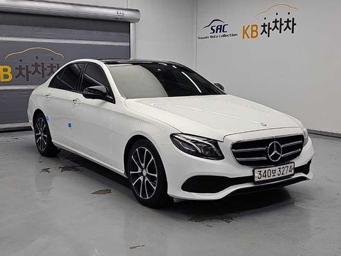 Mercedes-Benz E-Class E300 Avantgarde — пробег 141 201 км — фото 4 из 5