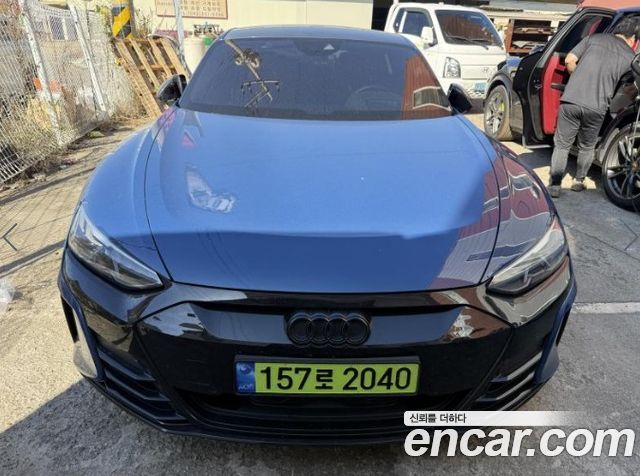 Audi RS e-tron GT из Кореи Encar