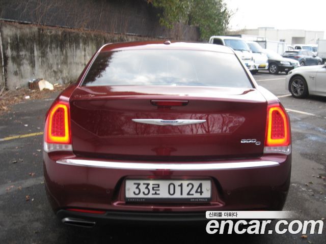 Chrysler 300C из Кореи Encar