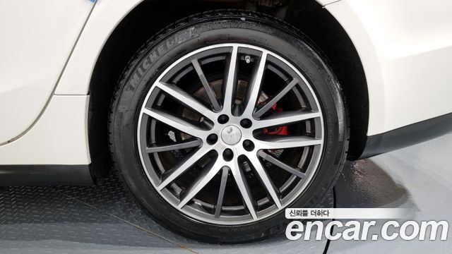Maserati Ghibli из Кореи Encar