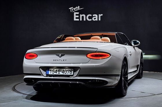 Bentley Continental 6.0 GTC — пробег 6 561 км — фото 2 из 5