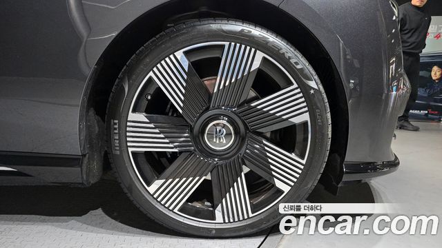 Rolls-Royce Spectre из Кореи Encar