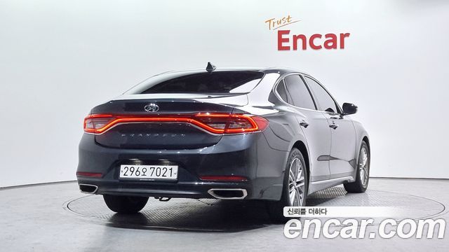 Hyundai Grandeur 2.4 Premium — пробег 181 970 км — фото 2 из 5