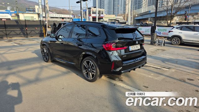 BMW X1 sDrive 20i M Sport — пробег 31 000 км — фото 2 из 5