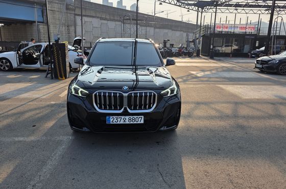 BMW X1 sDrive 20i M Sport — пробег 31 000 км — фото 3 из 5