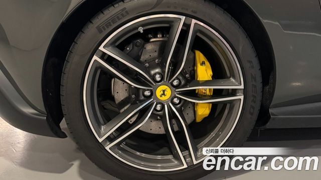 Ferrari Roma 3.9 Spider — пробег 1 700 км — фото 5 из 5