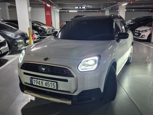 Mini Countryman ALL4 Favoured — пробег 14 000 км — фото 1 из 5