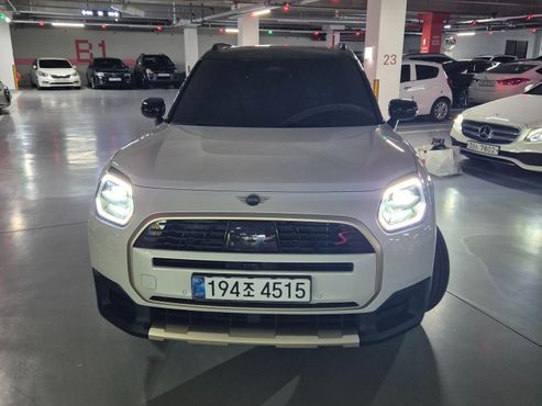 Mini Countryman ALL4 Favoured — пробег 14 000 км — фото 2 из 5