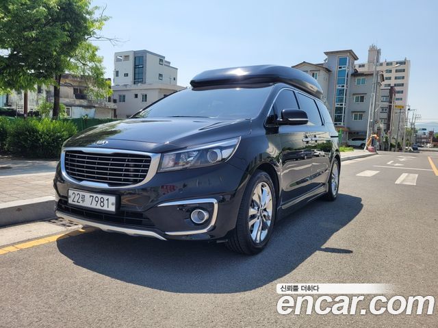 Kia Carnival 9-seater Hi-Limousine Prestige — пробег 183 656 км — фото 2 из 5