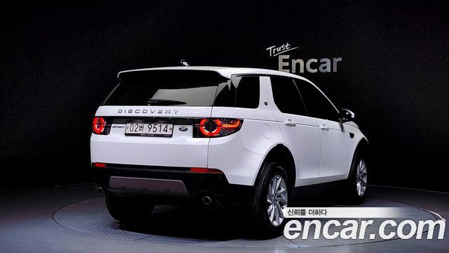 Land Rover Discovery Sport 2.0 TD4 SE (150PS) — пробег 107 562 км — фото 2 из 5