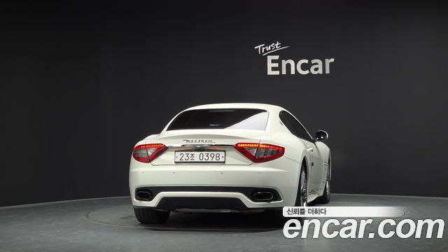 Maserati GranTurismo из Кореи Encar