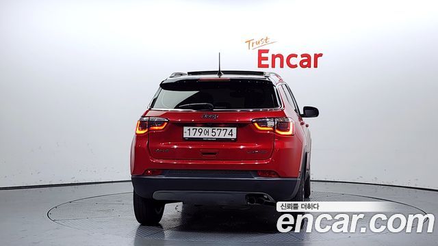 Jeep Compass 2.4 Limitied AWD — пробег 43 366 км — фото 4 из 5