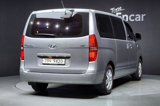 Hyundai Starex Wagon 12-Seater Smart — пробег 137 145 км — фото 2 из 5