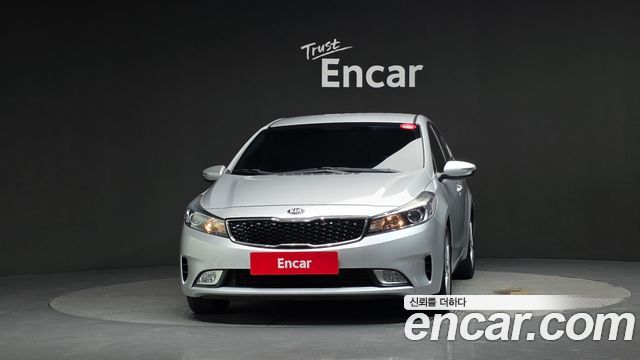 Kia K3 из Кореи Encar