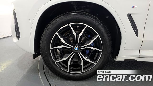 BMW X4 xDrive20i M Sport — пробег 18 281 км — фото 5 из 5