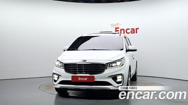 Kia Carnival из Кореи Encar