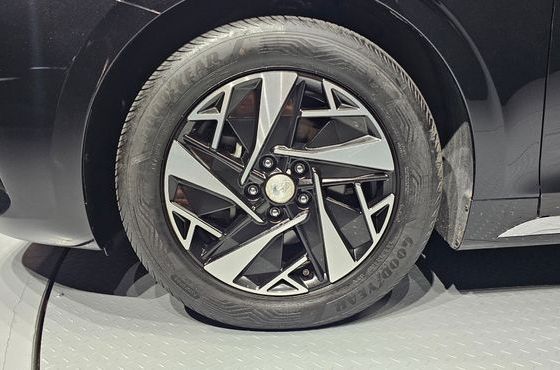 Hyundai Grandeur Premium Choice — пробег 72 130 км — фото 5 из 5
