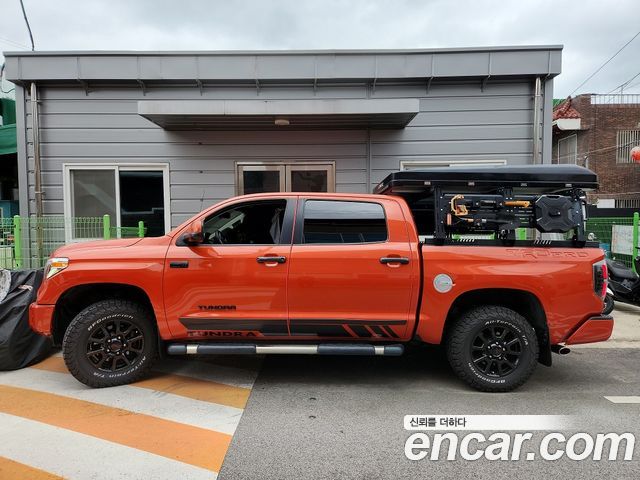 Toyota Tundra 5.7 — пробег 66 402 км — фото 5 из 5