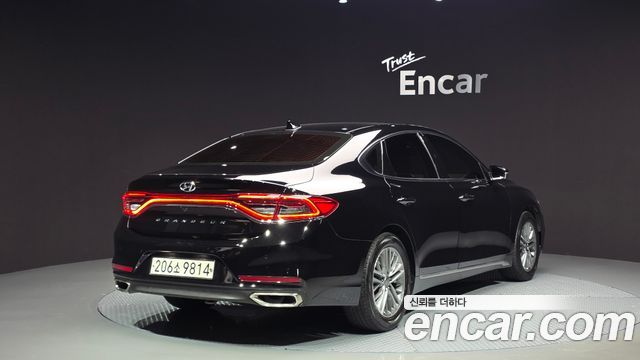 Hyundai Grandeur из Кореи Encar