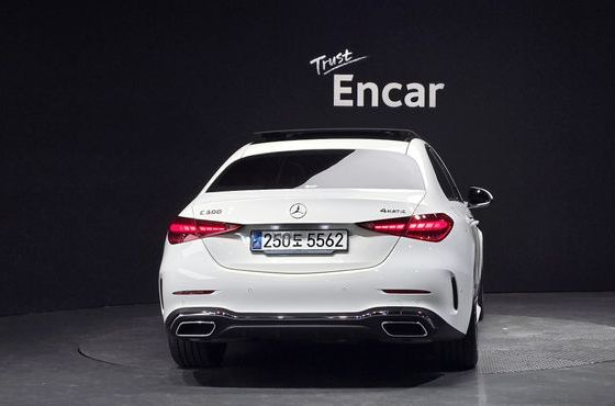 Mercedes-Benz C-Class C300 4MATIC AMG Line — пробег 13 374 км — фото 4 из 5