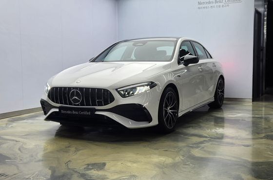 Mercedes-Benz A-Class AMG A35 S AMG 4MATIC Sedan — пробег 100 км — фото 1 из 5