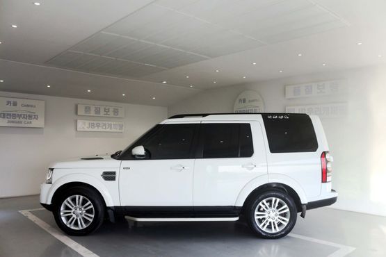 Land Rover Discovery 3.0 SDV6 HSE — пробег 103 000 км — фото 5 из 5