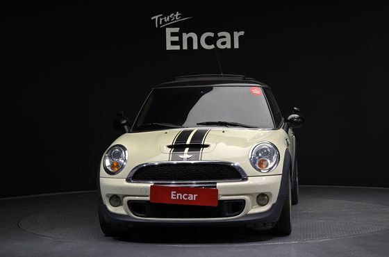 Mini Cooper Standard Second Generation — пробег 159 255 км — фото 3 из 5