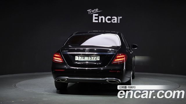 Mercedes-Benz E-Class E200 Avantgarde — пробег 128 079 км — фото 4 из 5