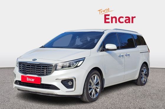 Kia Carnival 9-Seater Prstige — пробег 134 157 км — фото 1 из 5