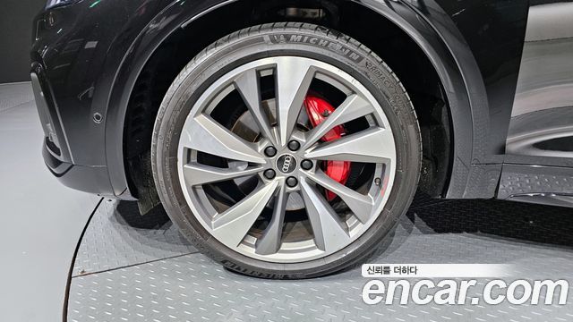 Audi SQ5 из Кореи Encar