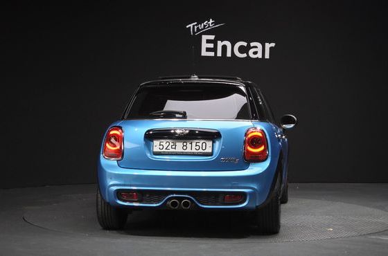 Mini Cooper 5Door Standard 3rd — пробег 115 215 км — фото 4 из 5
