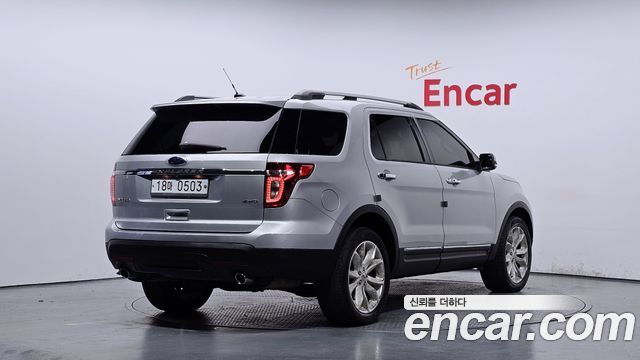 Ford Explorer 3.5 Limited 4WD 5th — пробег 59 340 км — фото 2 из 5