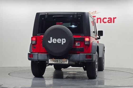 Jeep Wrangler 3.6 Rubicon 2Door — пробег 91 861 км — фото 4 из 5