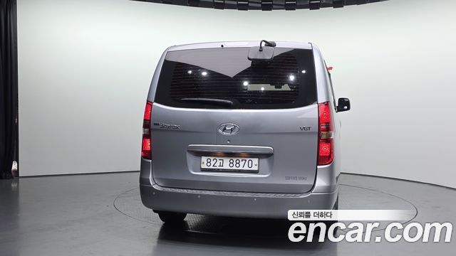 Hyundai Starex 5-Seater VAN CVX Luxury — пробег 126 520 км — фото 4 из 5