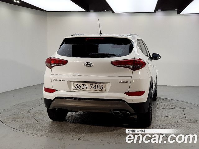 Hyundai Tucson Diesel 2.0 2WD Modern — пробег 89 798 км — фото 3 из 5