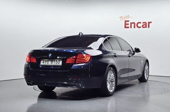 BMW 5-Series 520d xDrive — пробег 160 020 км — фото 2 из 5