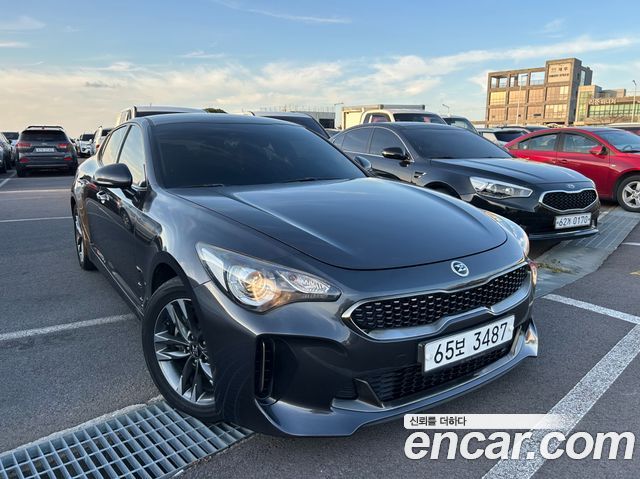 Kia Stinger из Кореи Encar