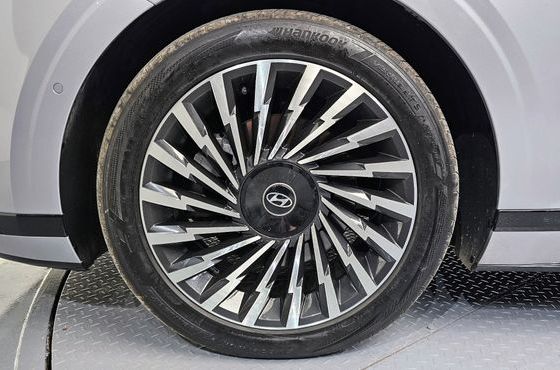 Hyundai Grandeur 2,5 Gasoline 2WD Calligraphy — пробег 70 432 км — фото 5 из 5