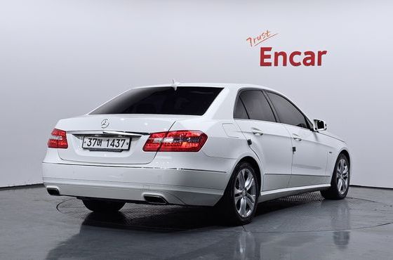 Mercedes-Benz E-Class E220 CDI Avantgarde — пробег 165 277 км — фото 2 из 5