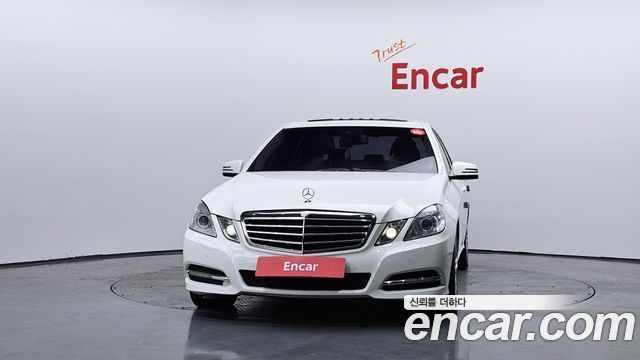 Mercedes-Benz E-Class из Кореи Encar