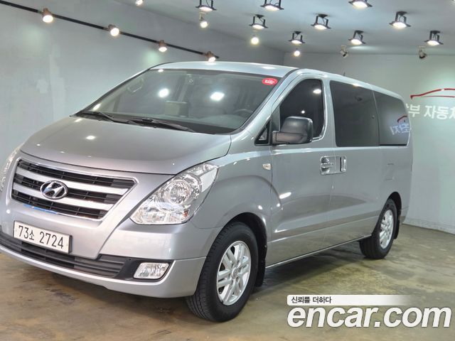 Hyundai Starex 12-Seater Wagon Smart — пробег 85 506 км — фото 2 из 5