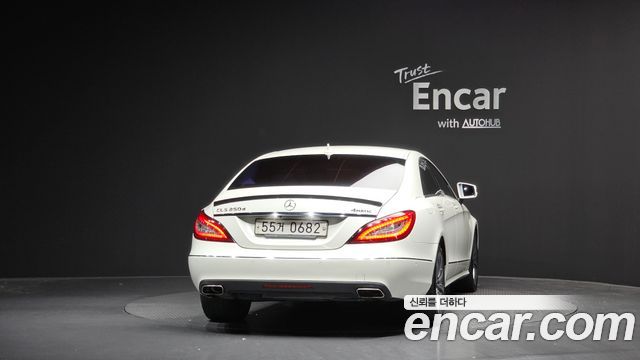 Mercedes-Benz CLS-Class CLS250 d 4MATIC — пробег 142 524 км — фото 4 из 5